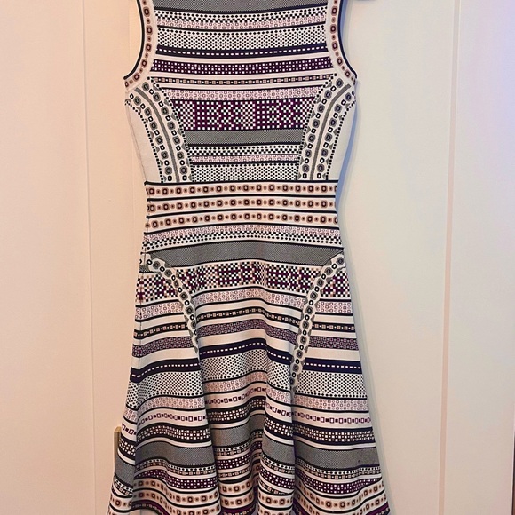 Diane von Furstenberg Eleanor Printed Knit Stretch Sleeveless Dress Medium - Picture 4 of 5